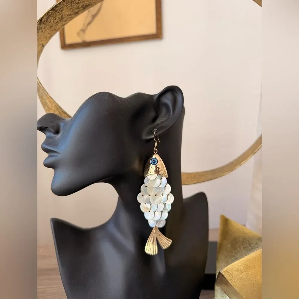 Gold Fish drop Earrings N1152